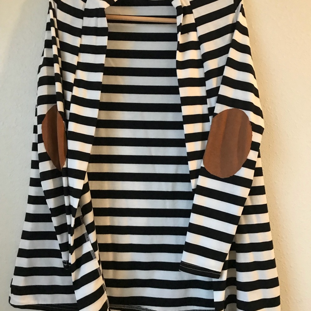 Open cardigan with suede elbow patches